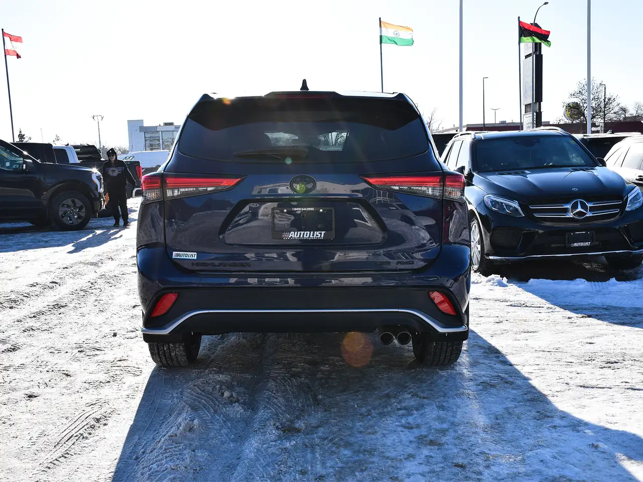 Toyota Highlander снимка Toyota Highlander