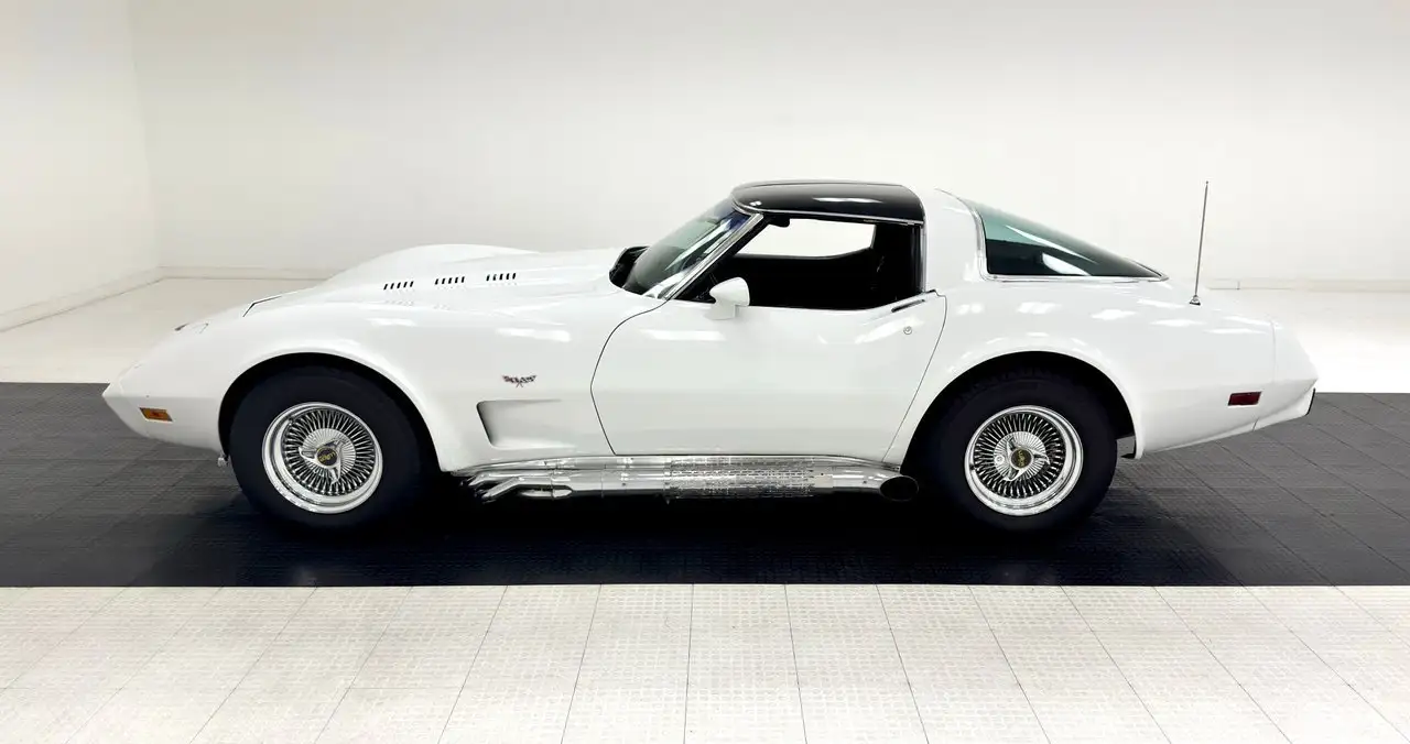Chevrolet Corvette Coupe, foto 2