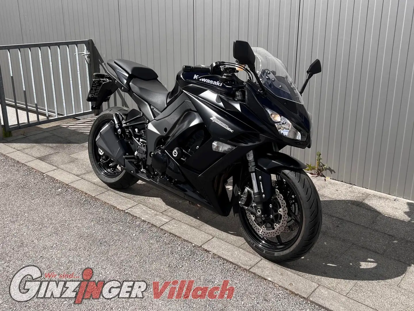 Kawasaki Z1000 SX crna - 1
