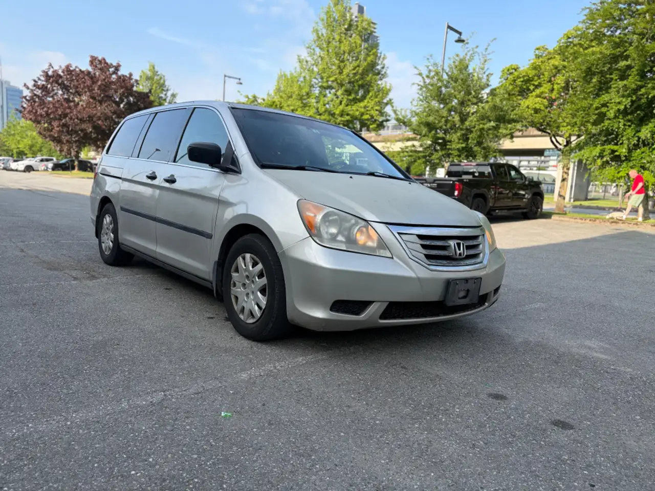 Honda Odyssey снимка Honda Odyssey