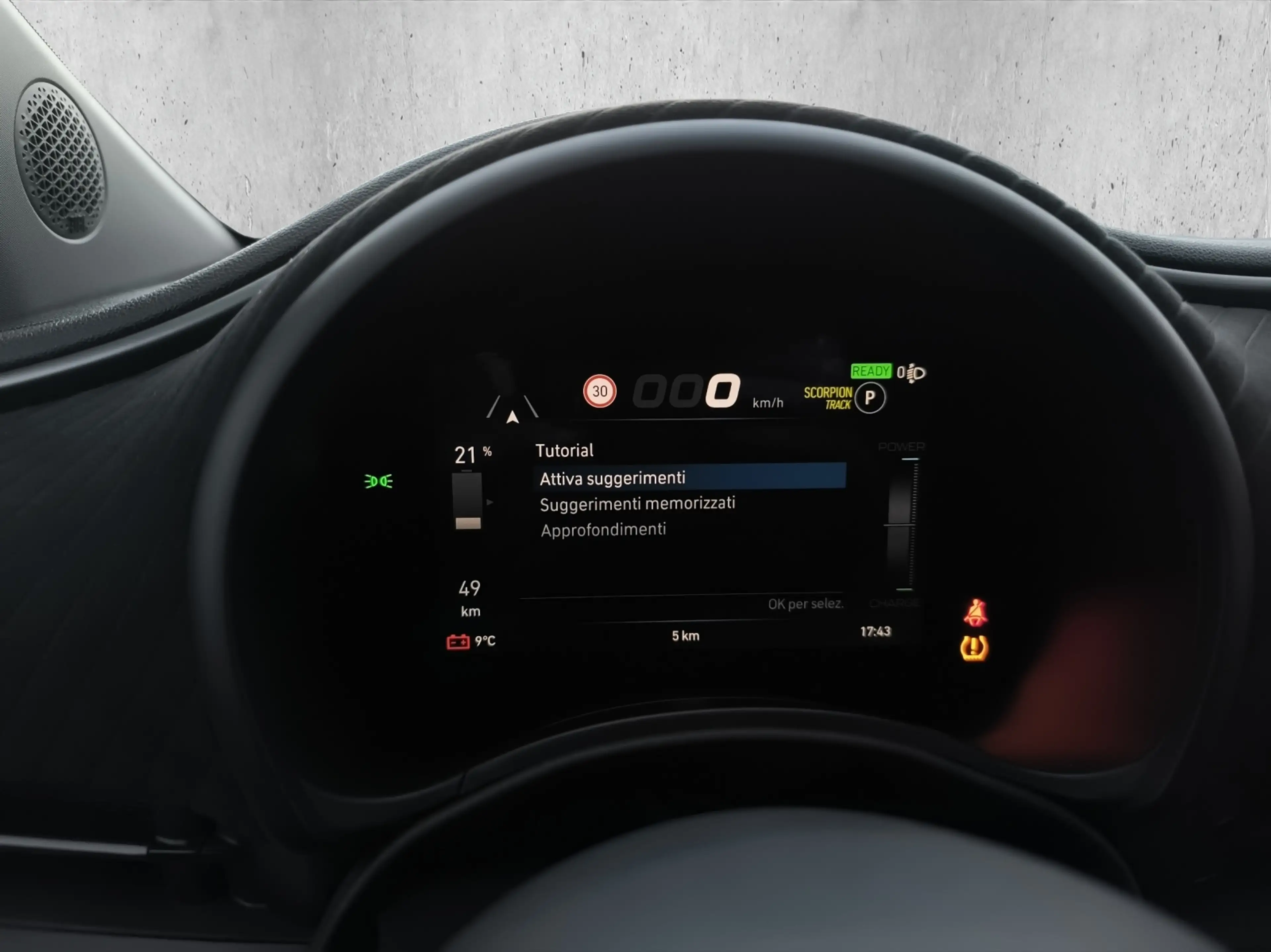 Abarth 500 Turismo 42kWh e PDC TOTWINKEL GLASDACH LED — photo 14