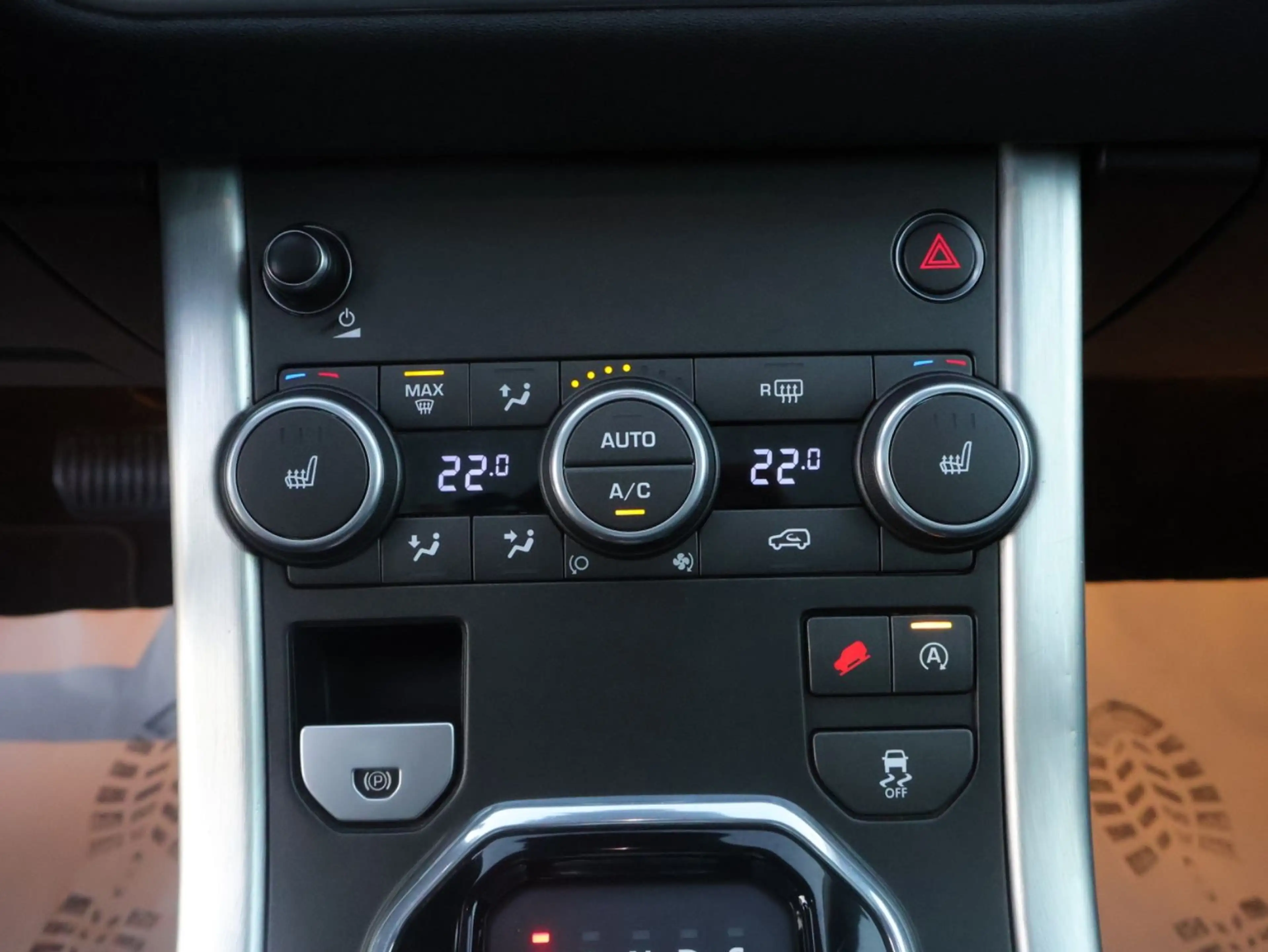 Land Rover Range Rover Evoque SE Aut. PANO-LEDER-XENON-NAVI — photo 11