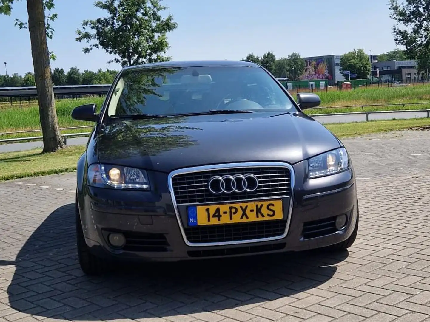 Audi A3 A3 2.0 FSI Ambiente Grijs - 1