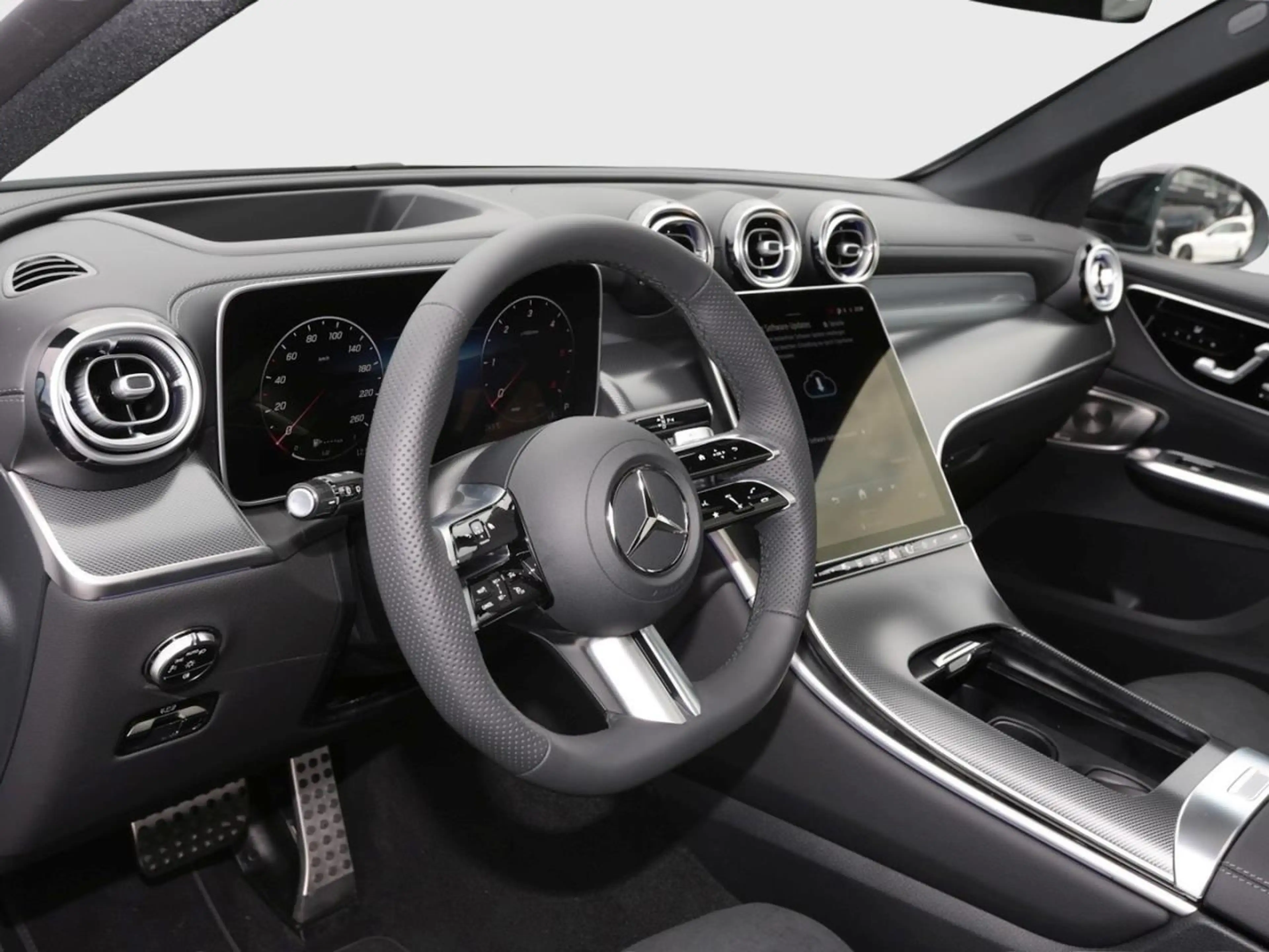 Mercedes-Benz GLC 300 d 4M Edition AMG Night AHK Panorama 360° — photo 7