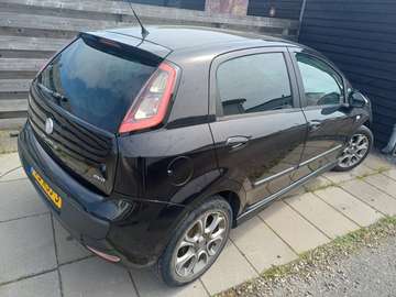 Punto 1.4 Racing