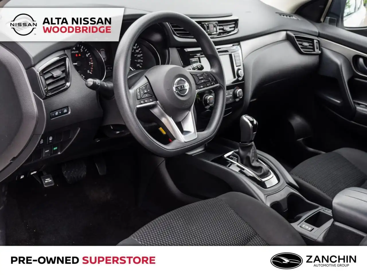 Nissan Qashqai снимка Nissan Qashqai