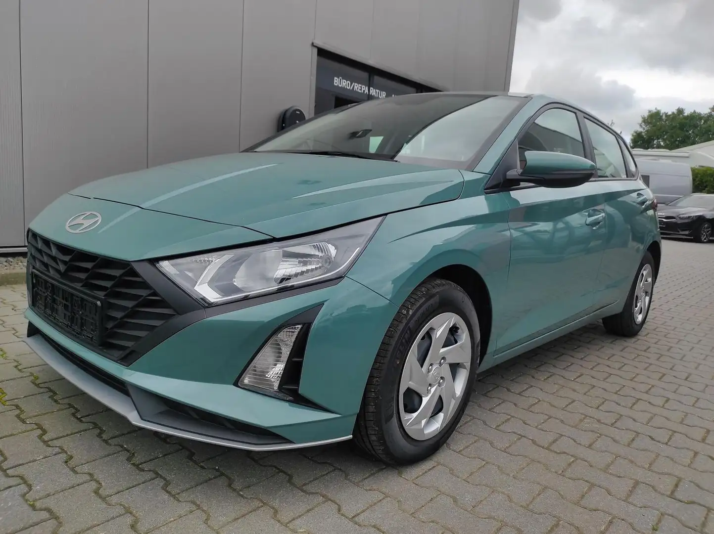 Hyundai i20 Comfort Modell 2025 AT*Navi*Kamera*Tempo*uvm 74... Grün - 1