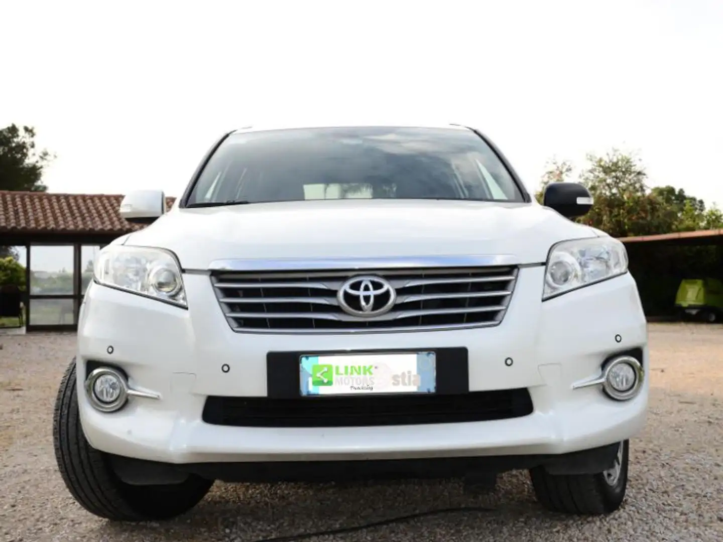 Toyota RAV 4 RAV4 Crossover 2.2 D-Cat A/T 150 CV Executive Bianco - 1