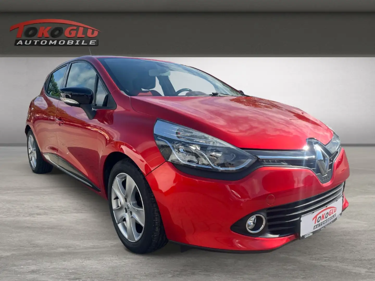 Renault Clio IV Luxe 0.9 TCe 90 eco Navi Klimaautom Fahrerprofi Rot - 1