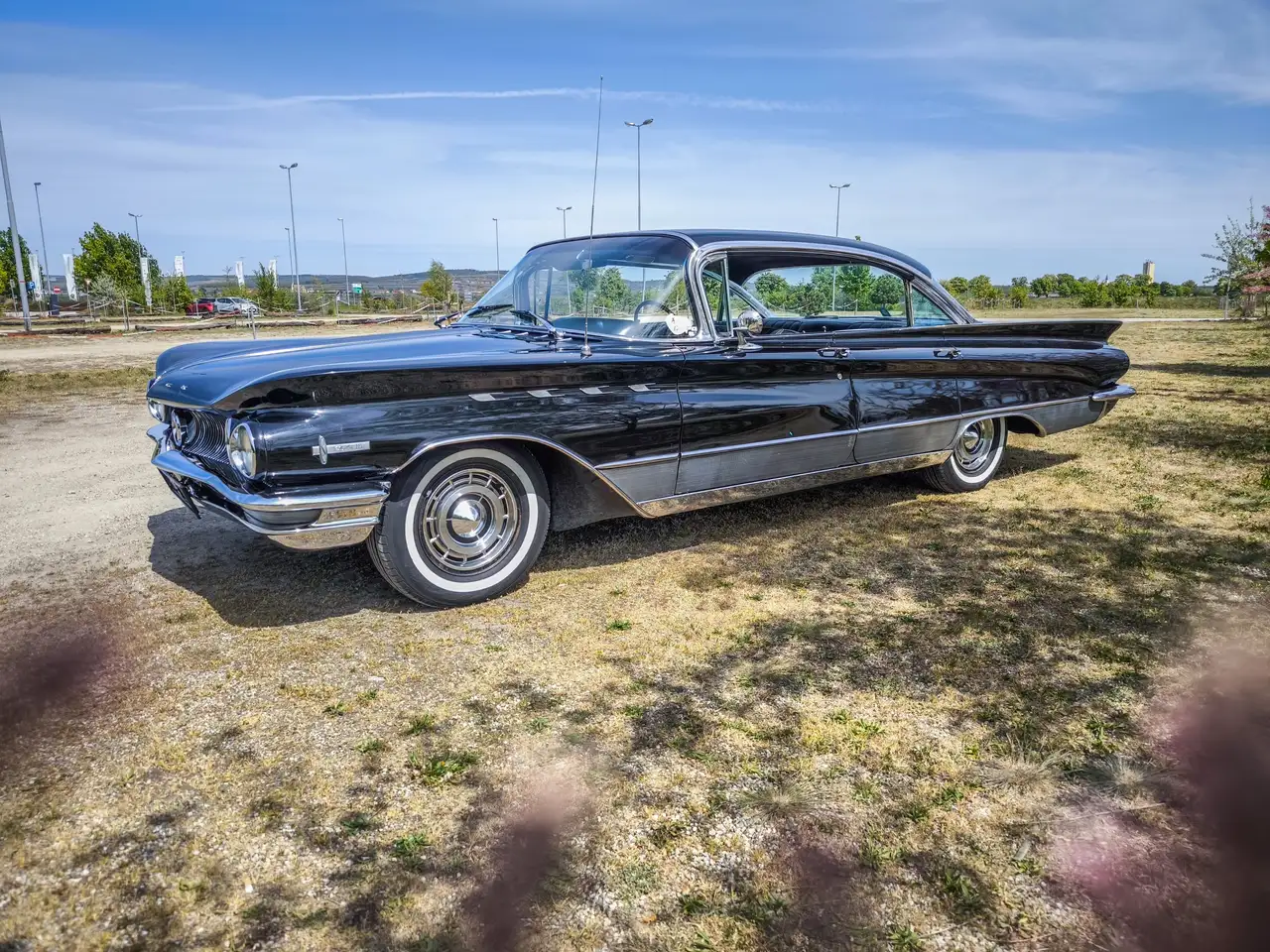 Buick Electra 225 Riviera "Wildcat" 6-Window Sedan, foto 11