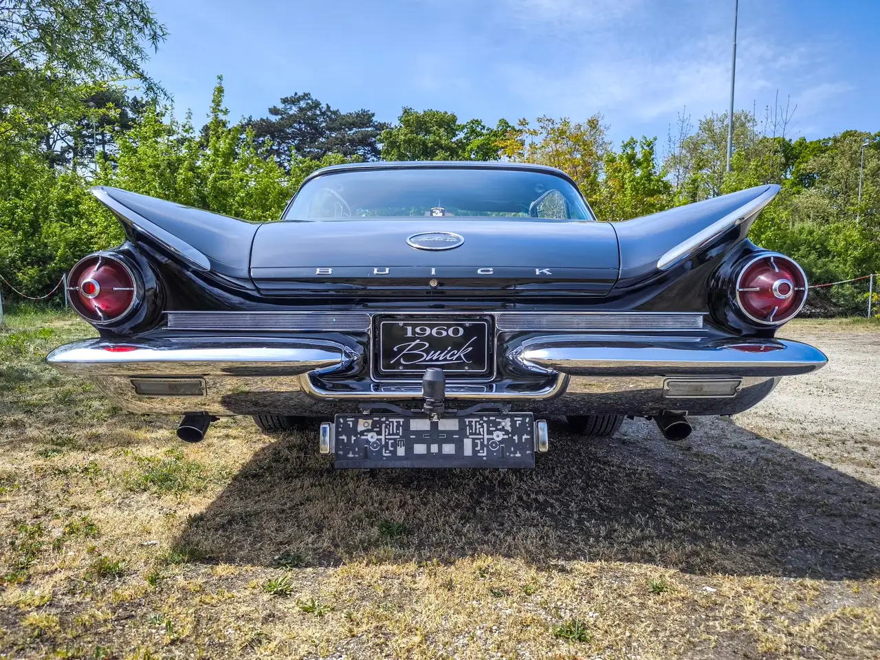 Buick Electra 225 Riviera "Wildcat" 6-Window Sedan, foto 9