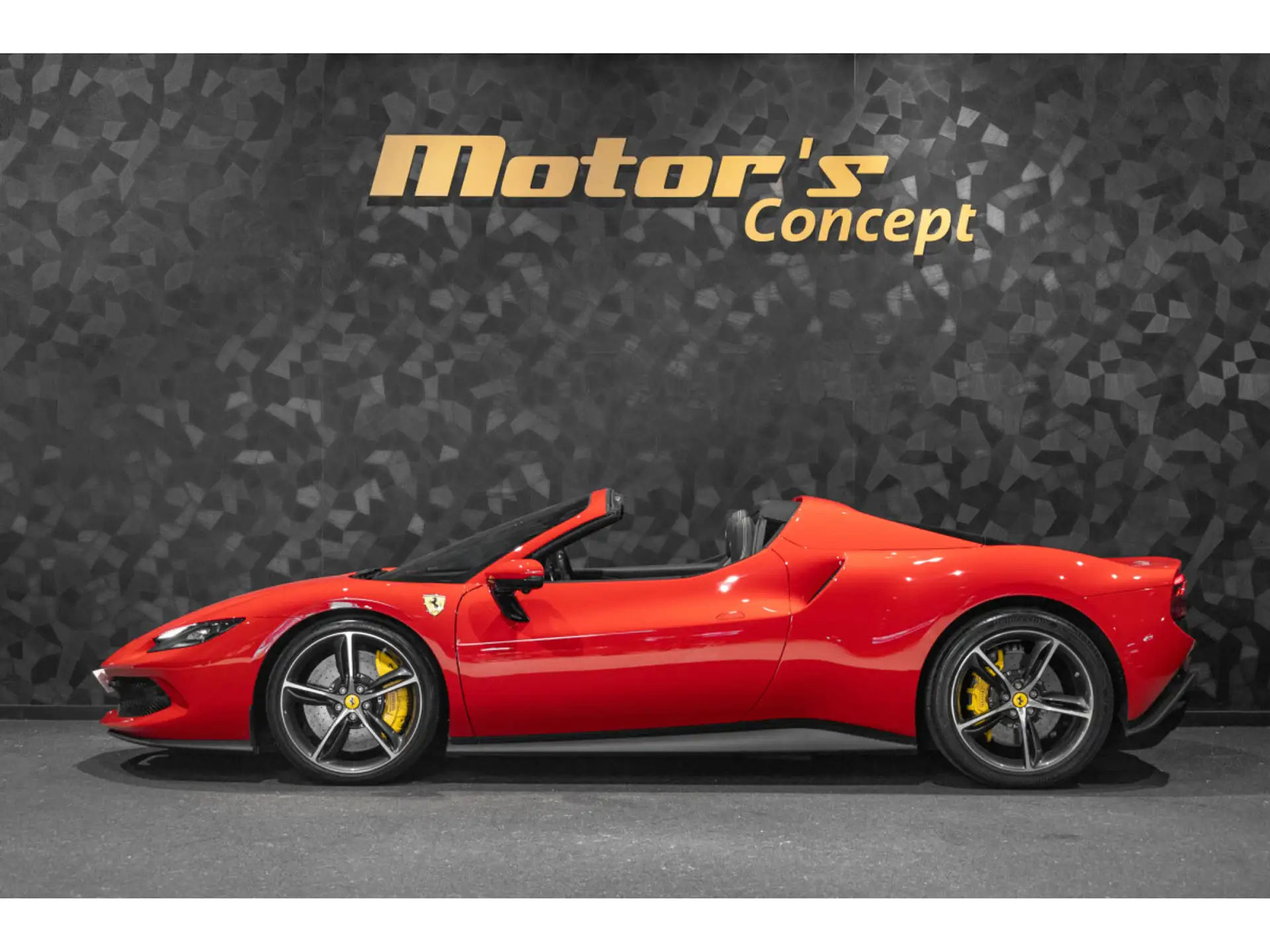 페라리 296 GTS 2023 빨강 사진 2