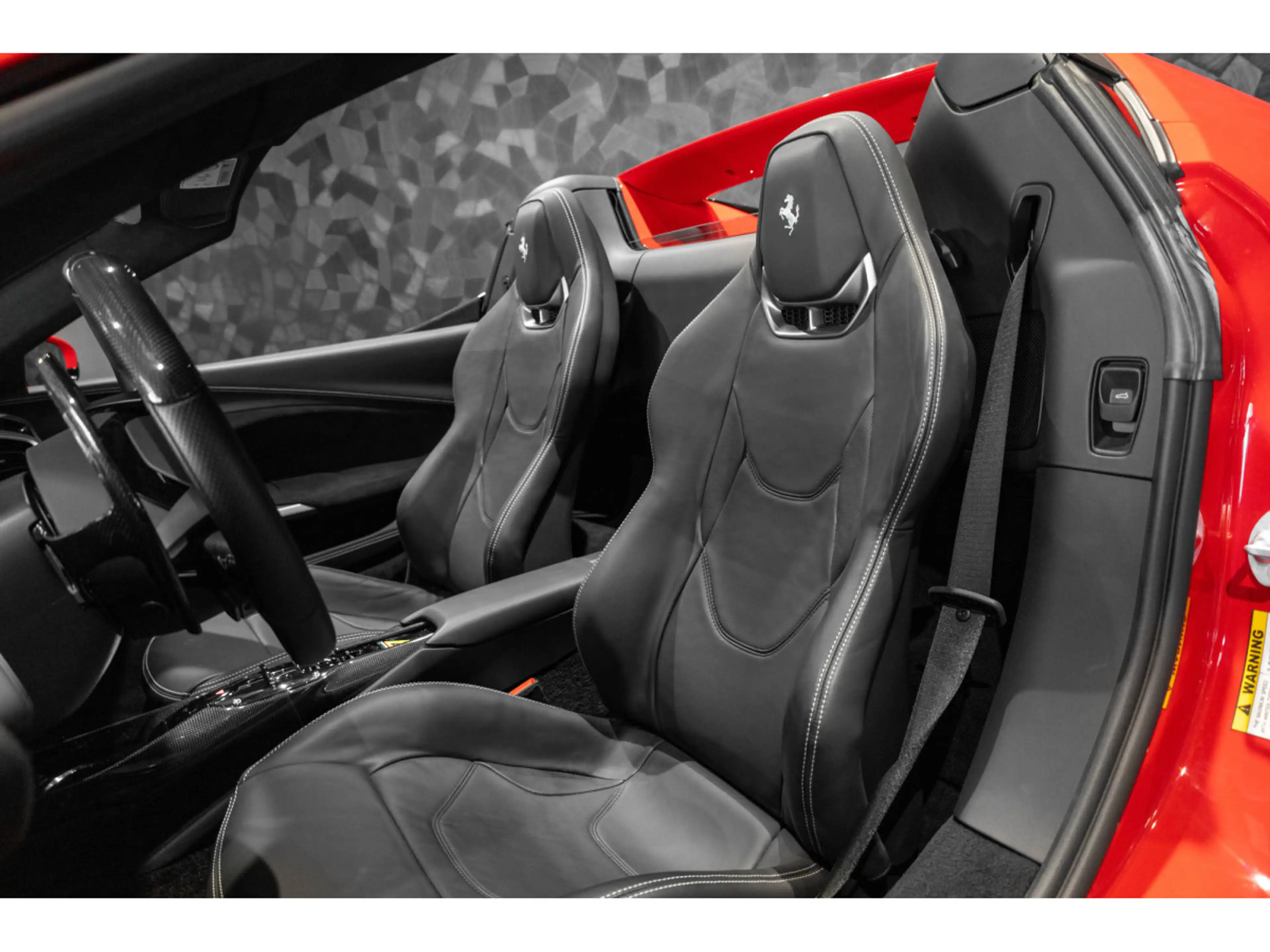 Ferrari 296 GTS ROSSO CORSA — photo 10