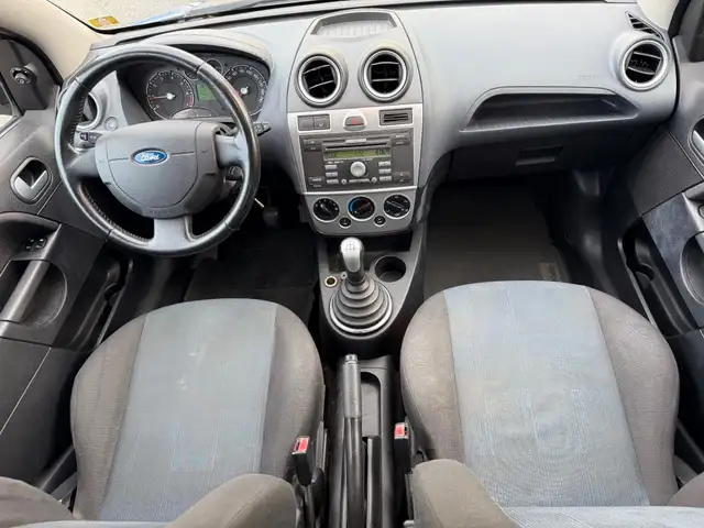 Ford Fiesta view 10