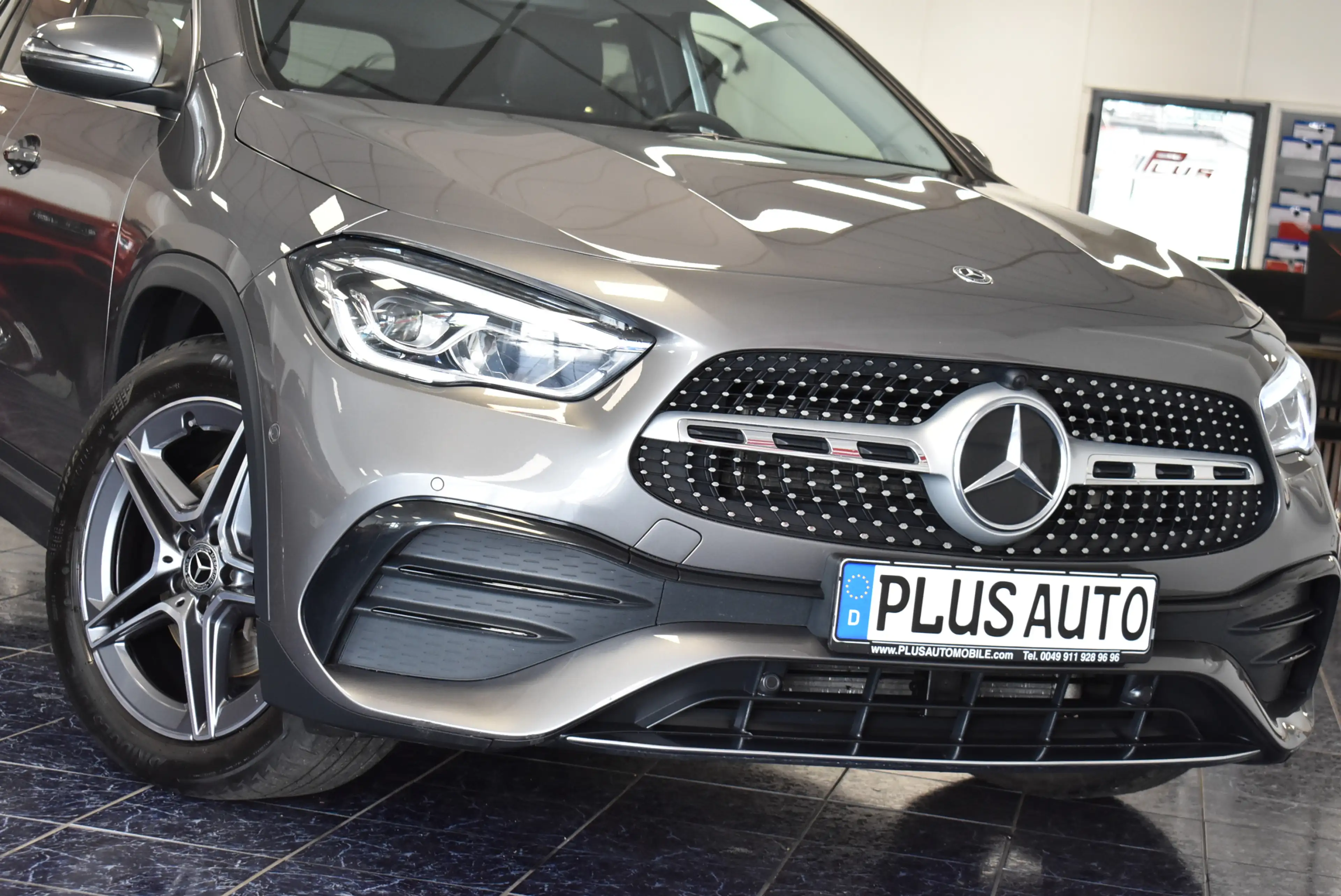 Mercedes-Benz GLA 220 d AMG Line Aut Nav LED Alcant 1-Hand AHK