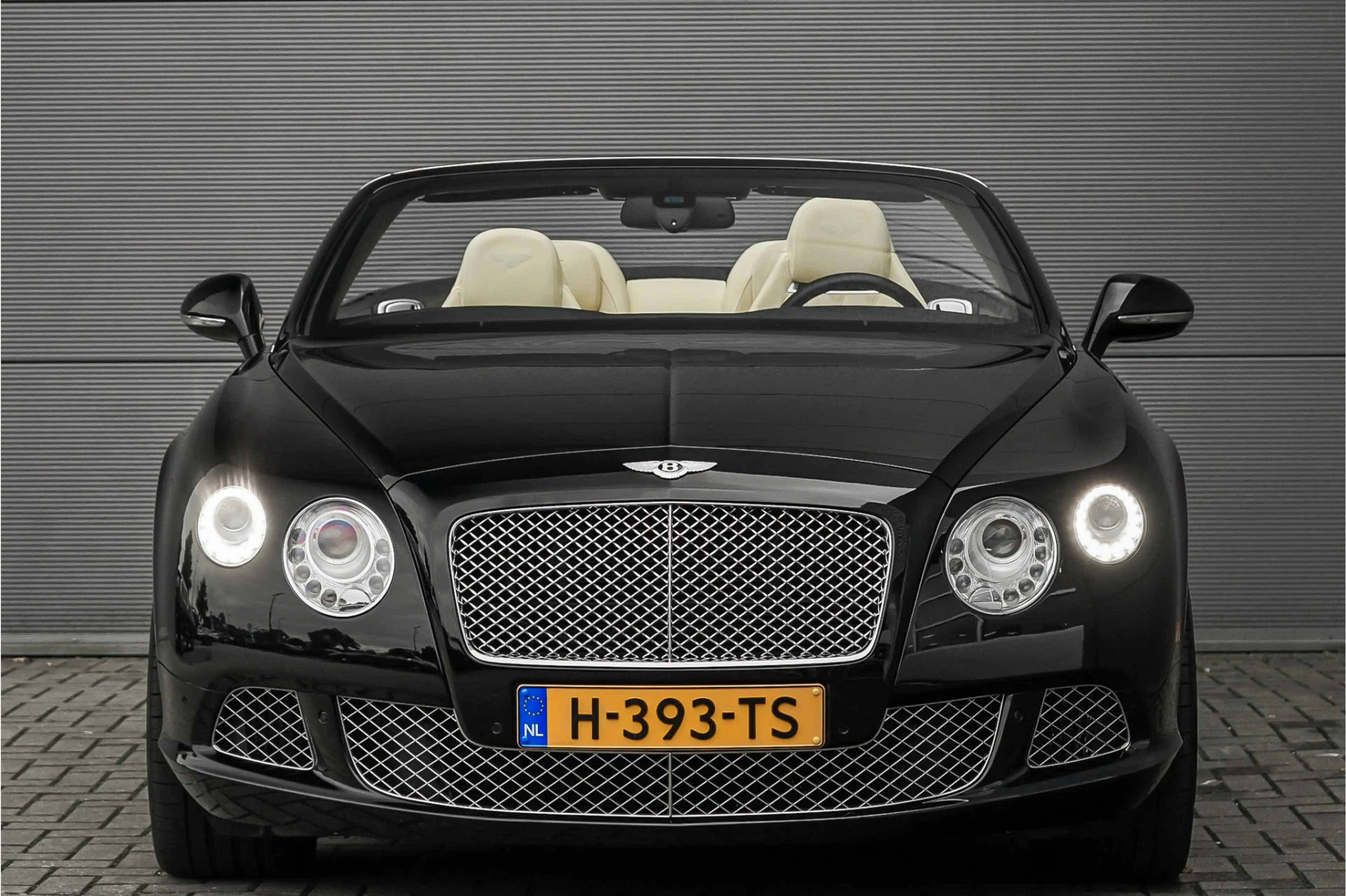 Bentley Continental GTC 6.0 W12 Facelift Massage Ventilatie Two-Tone Leder — photo 14