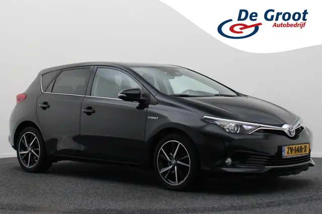 Toyota Auris 1.8 Hybrid Volcano Edition Camera, Navigatie, Keyl