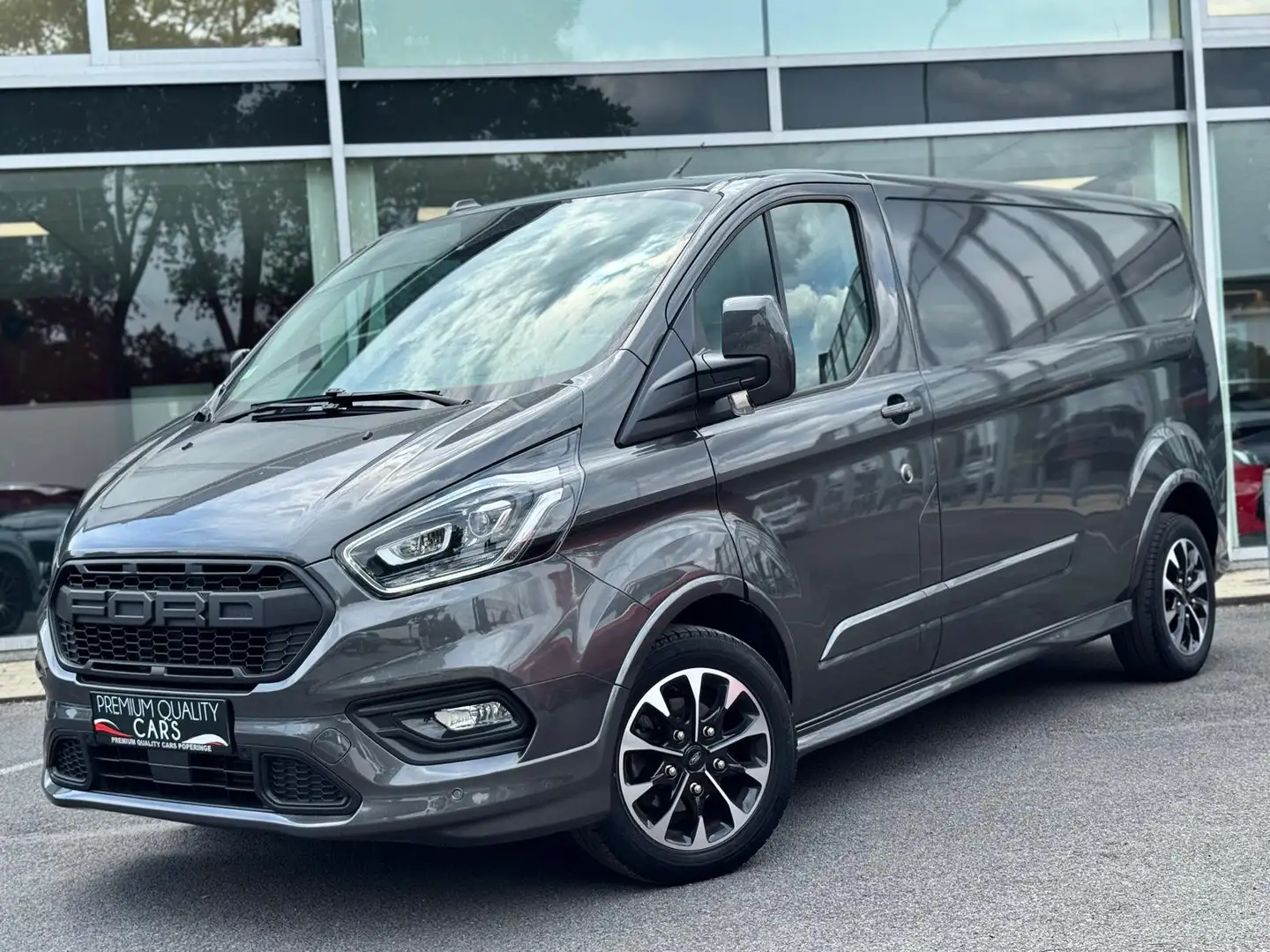 Ford Transit Custom SPORT / 28.884 + BTW / TREKHAAK / CAMERA / NAVI / Gris - 1