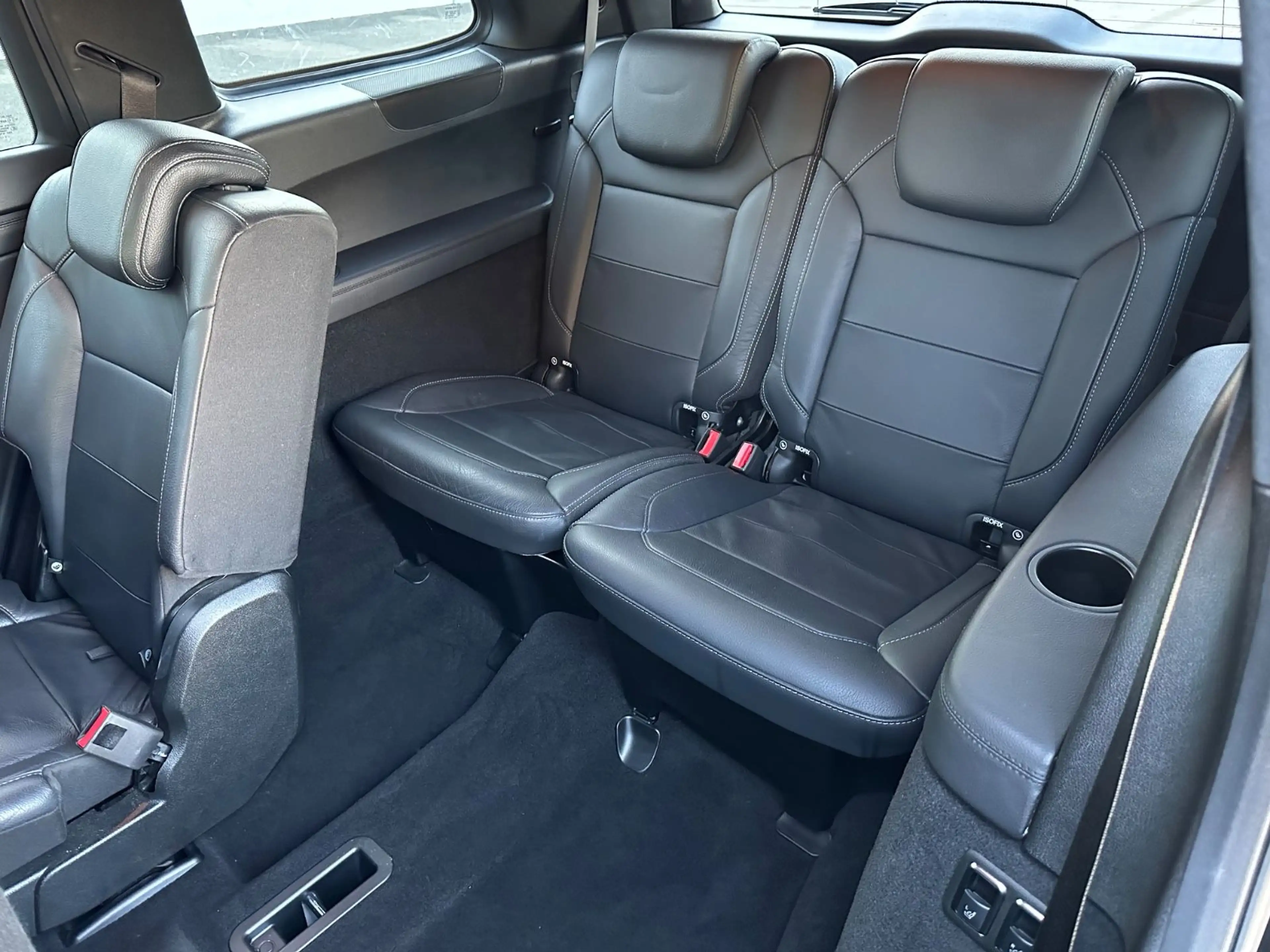 Mercedes-Benz GLS 350 d 4Matic*AMG Line*7 Sitze*Full*MwSt ausw — photo 11