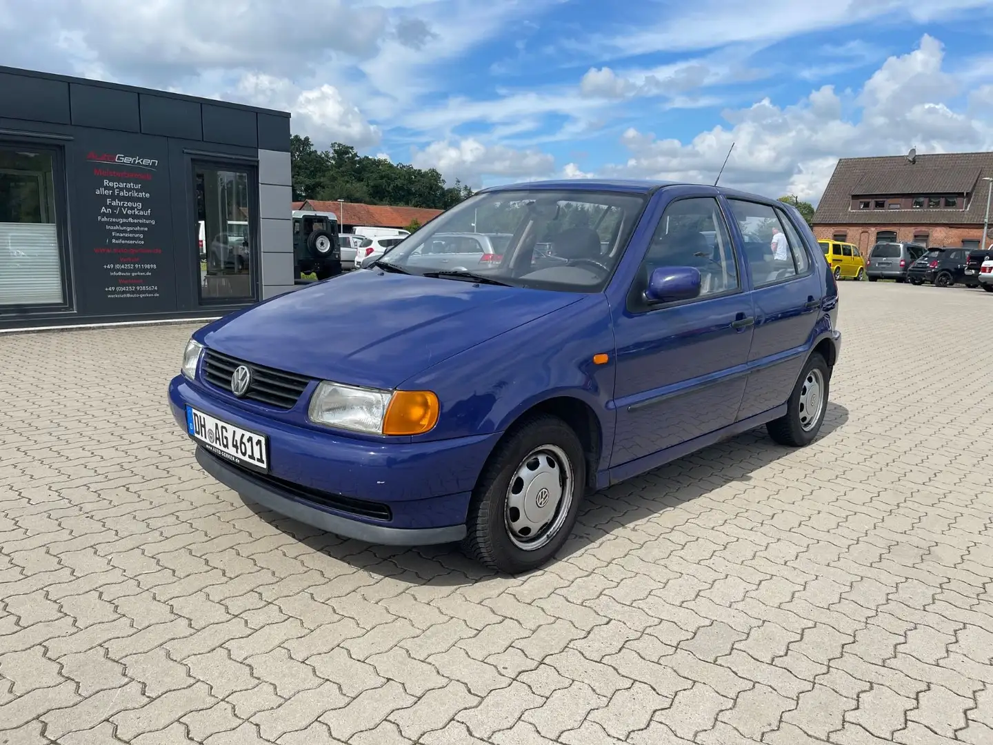Volkswagen Polo 1.0 5trg Servo TÜV NEU Violett - 1