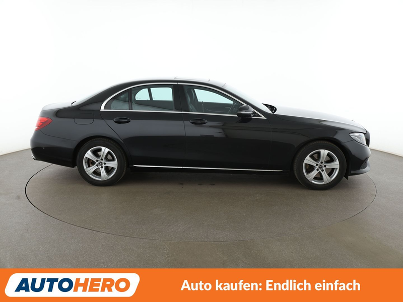 Mercedes-Benz E 200 E 200 4Matic Avantgarde Aut. *NAVI*LED*LIMITER*PDC — photo 7