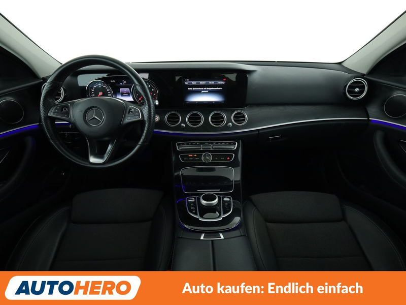 Mercedes-Benz E 200 E 200 4Matic Avantgarde Aut. *NAVI*LED*LIMITER*PDC — photo 12