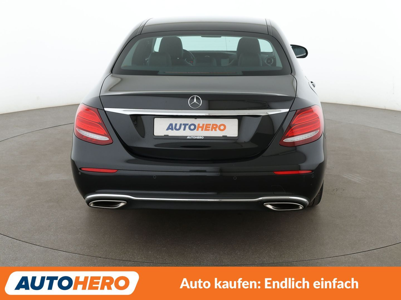 Mercedes-Benz E 200 E 200 4Matic Avantgarde Aut. *NAVI*LED*LIMITER*PDC — photo 5
