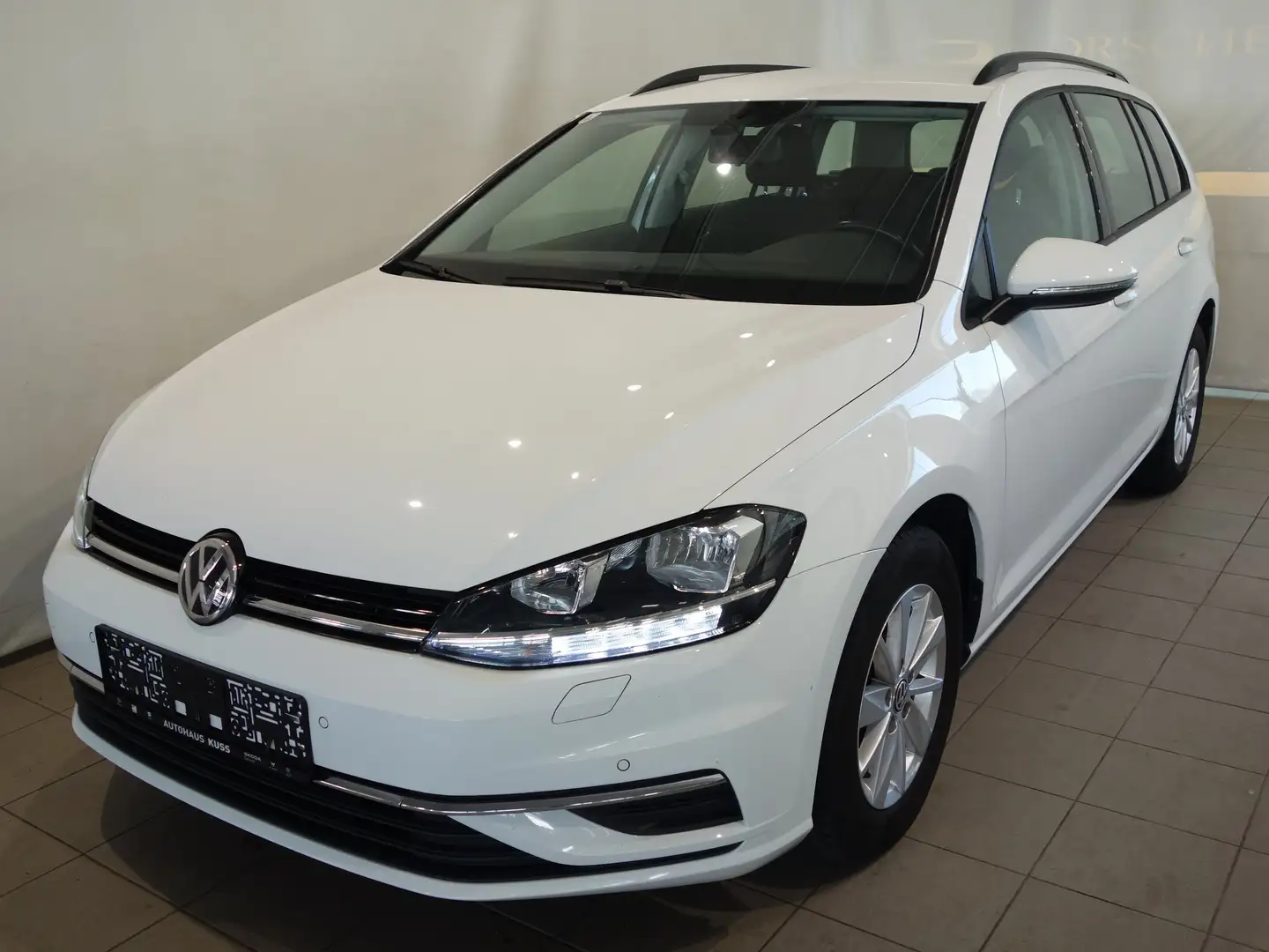 Volkswagen Golf Variant Comfortline TDI Weiß - 1