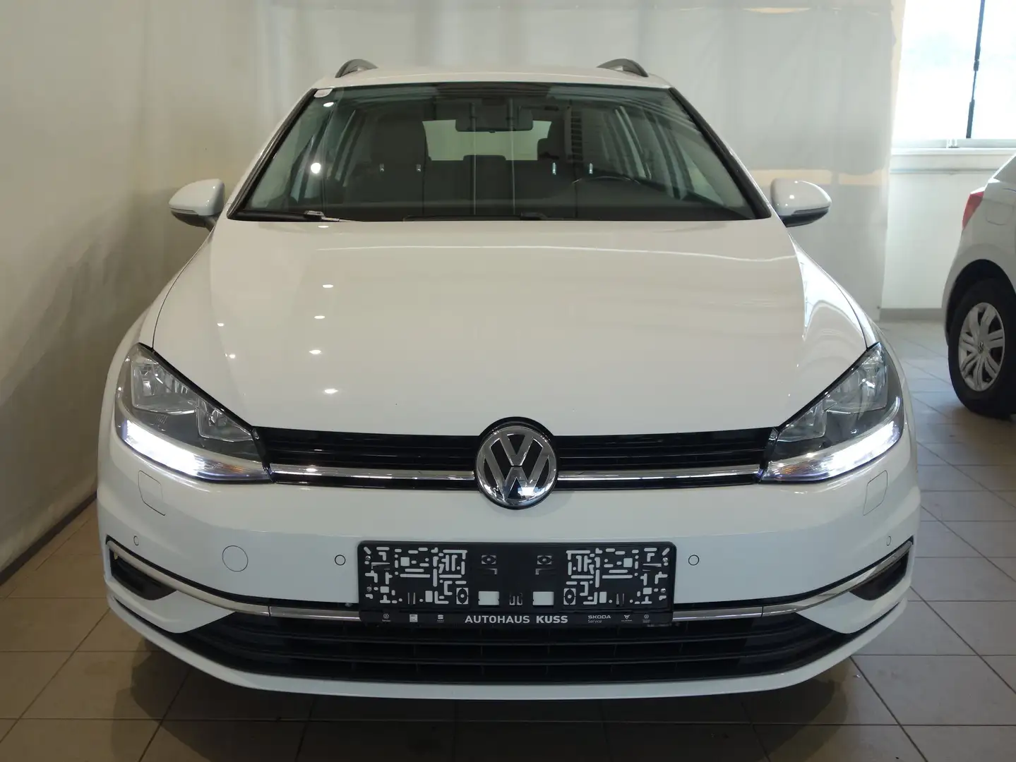 Volkswagen Golf Variant Comfortline TDI Weiß - 2