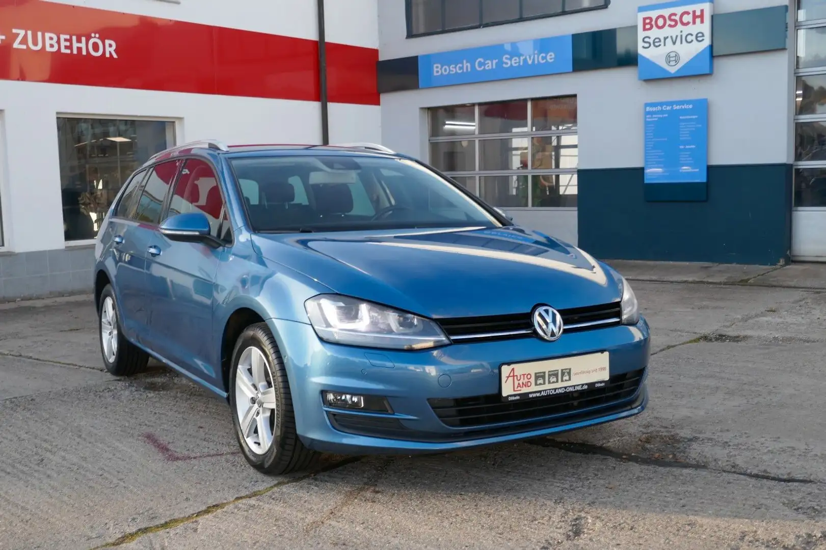 Volkswagen Golf VII Vari. CL 4Motion BiXen/AHK/DAB/SHZ Blau - 1