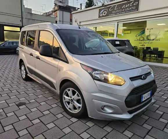 Ford Tourneo Connect 1.5 TDCi 120 CV Titanium  *top*