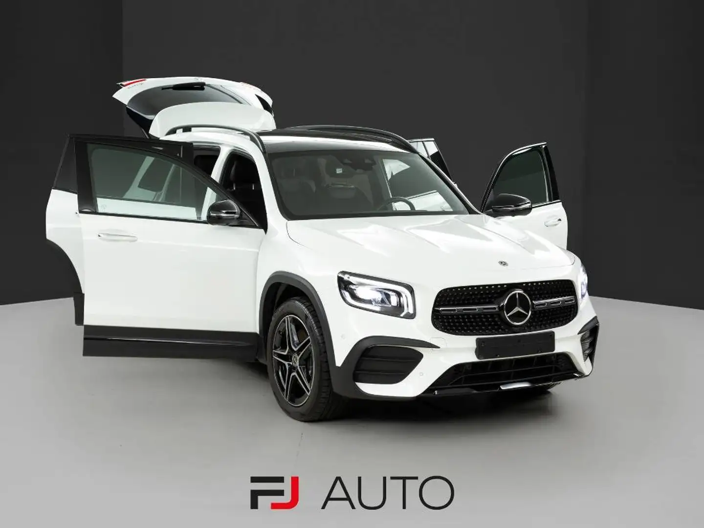Mercedes-Benz GLB 250 250 4matic auto AMG Line Bianco - 2