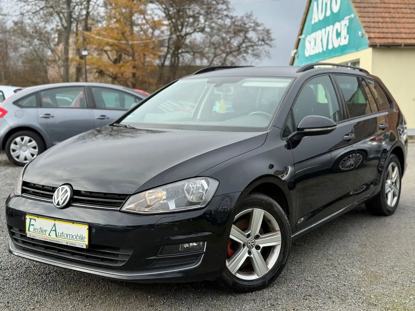 Volkswagen Golf VII Variant Comfortline /NAVI/KLIMA/SITZHZG Schwarz - 1