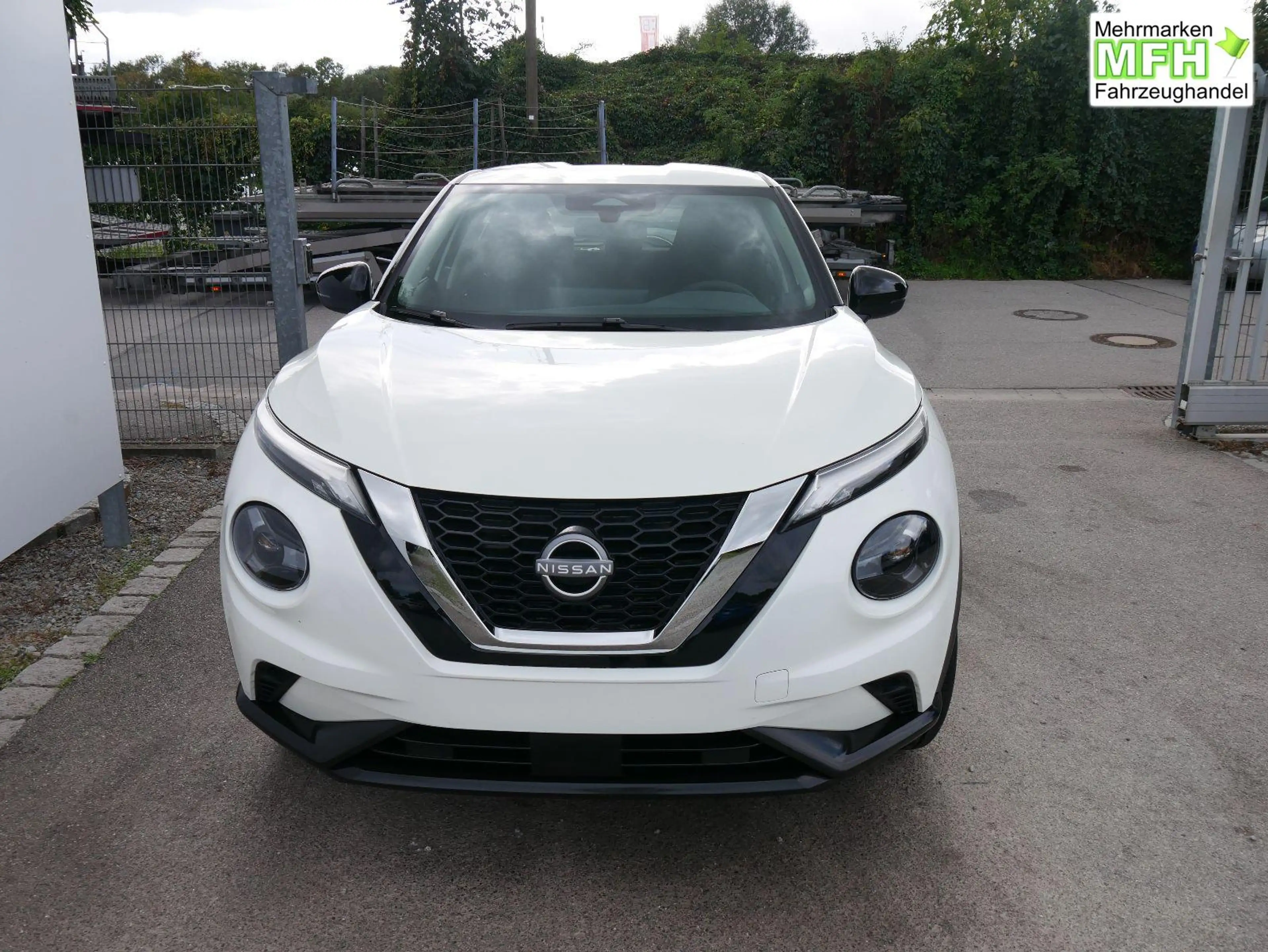 Nissan Juke Acenta 1.0 DIG-T Acenta*NAVI-ÜBER-SMARTLINK*TEM... — photo 3