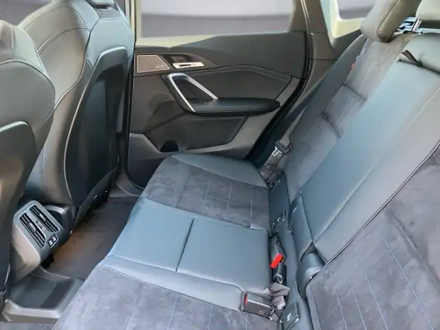 BMW iX1 eDrive20 U11 HB0 Ansicht 10