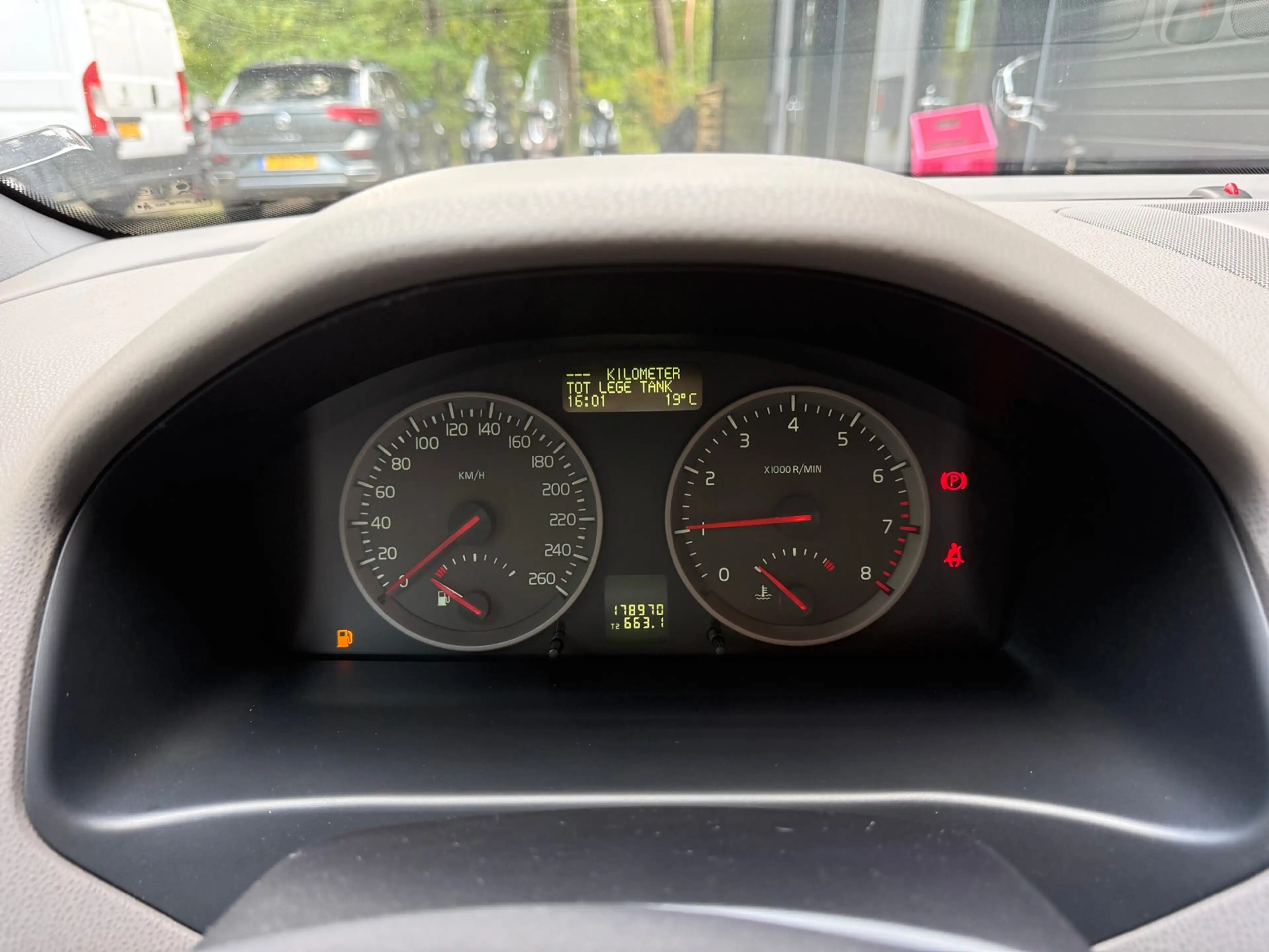 Volvo V50 1.8 Exclusive — photo 13