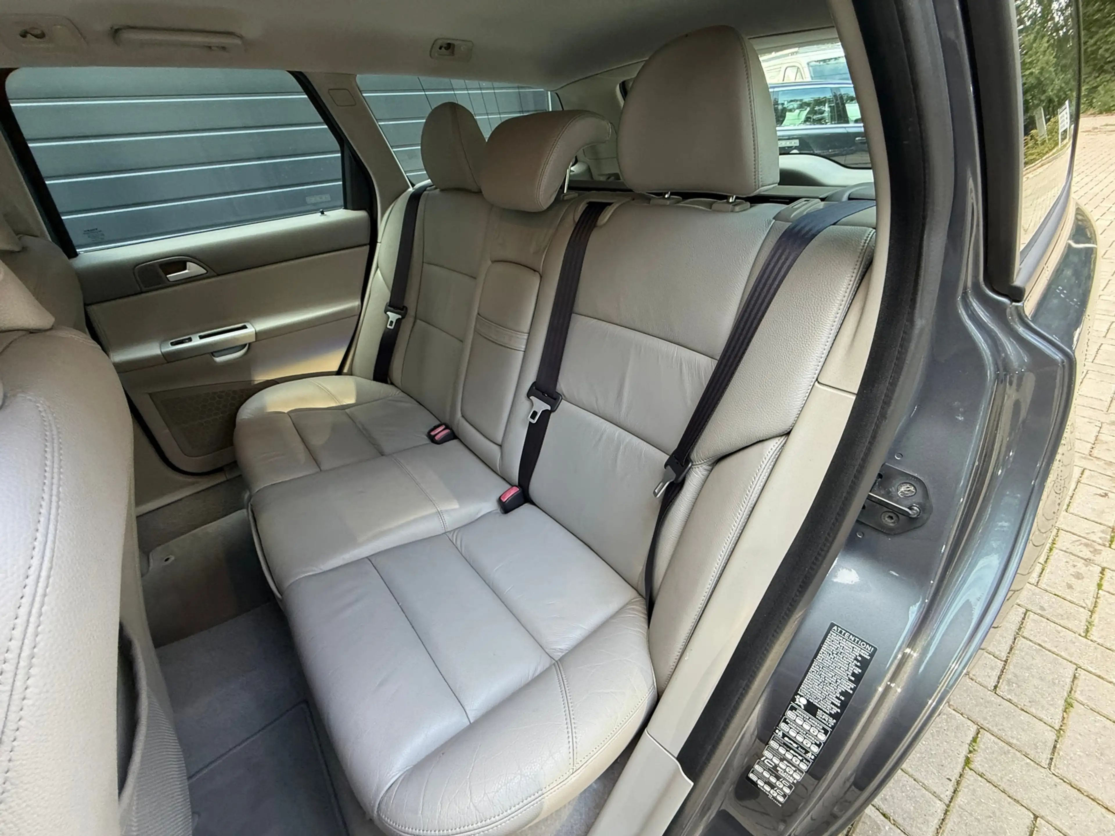 Volvo V50 1.8 Exclusive — photo 19