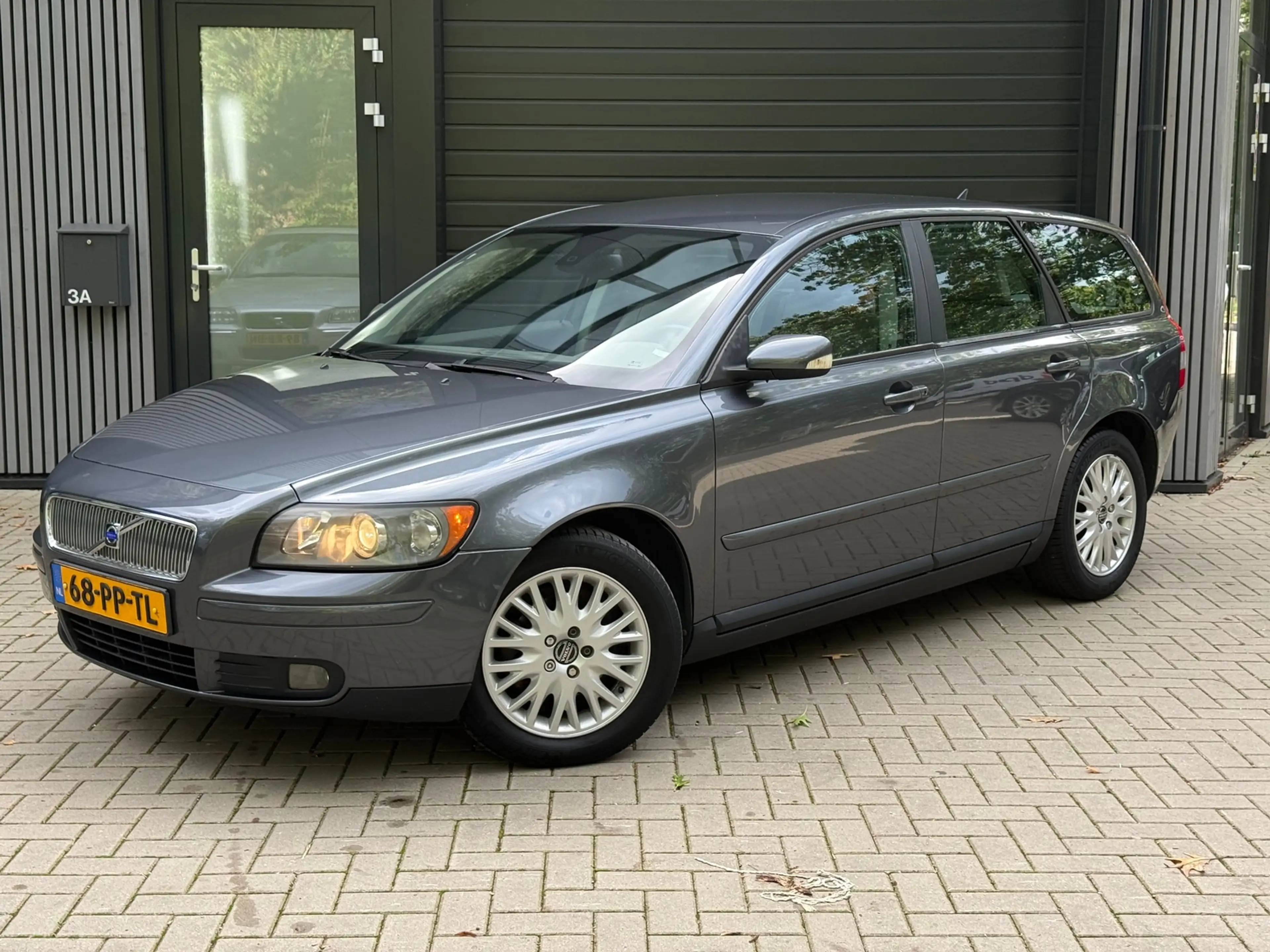 Volvo V50 1.8 Exclusive — photo 4