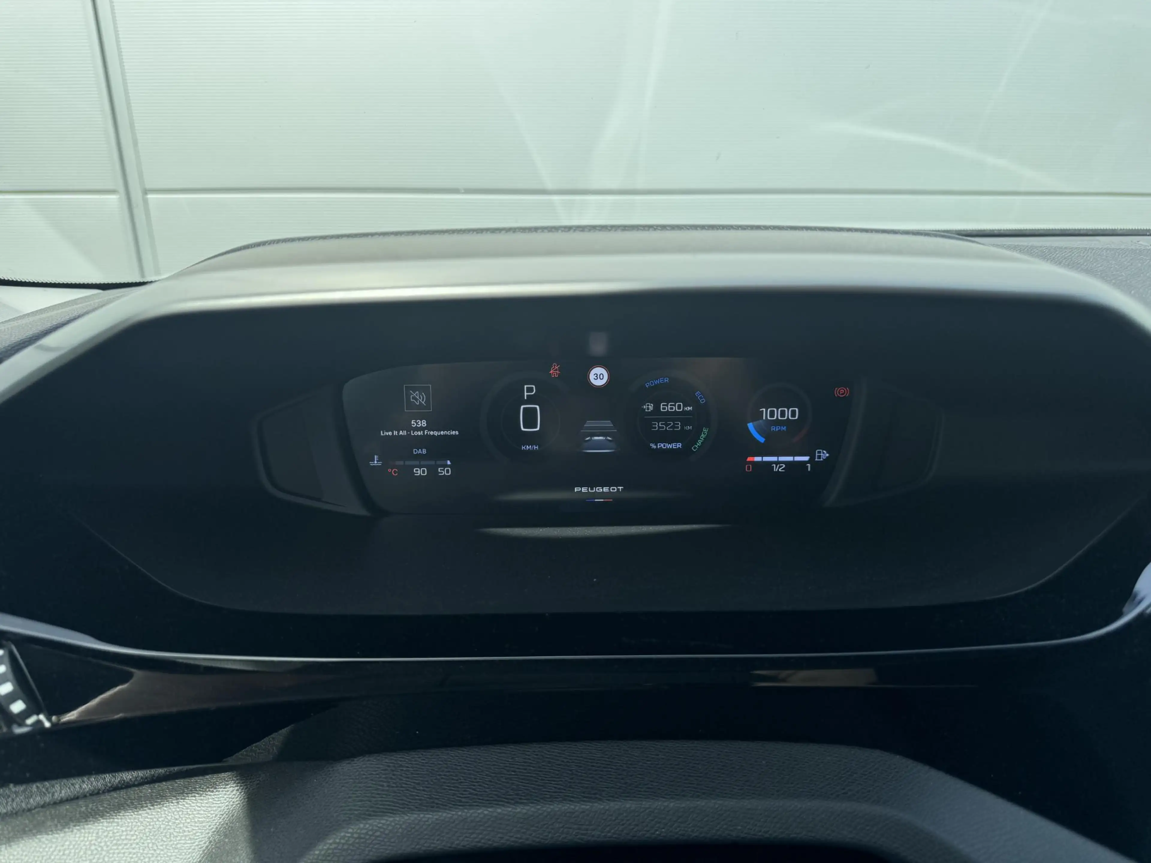 Peugeot 408 1.2 Allure Hybrid 145 | 360 camera | Adaptieve Cru — photo 14