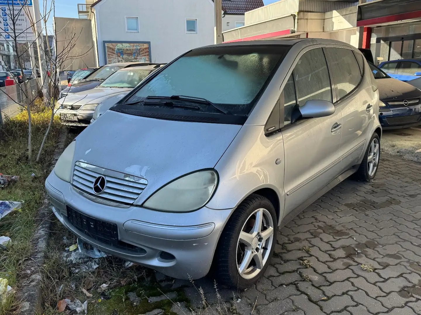 Mercedes-Benz A 190 *Autmoatik*SHZ*TeilLeder* Grau - 1