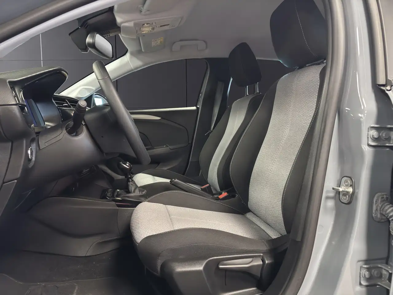 Opel Corsa 1.2 Edition s&s 100cv, миниатюра 8