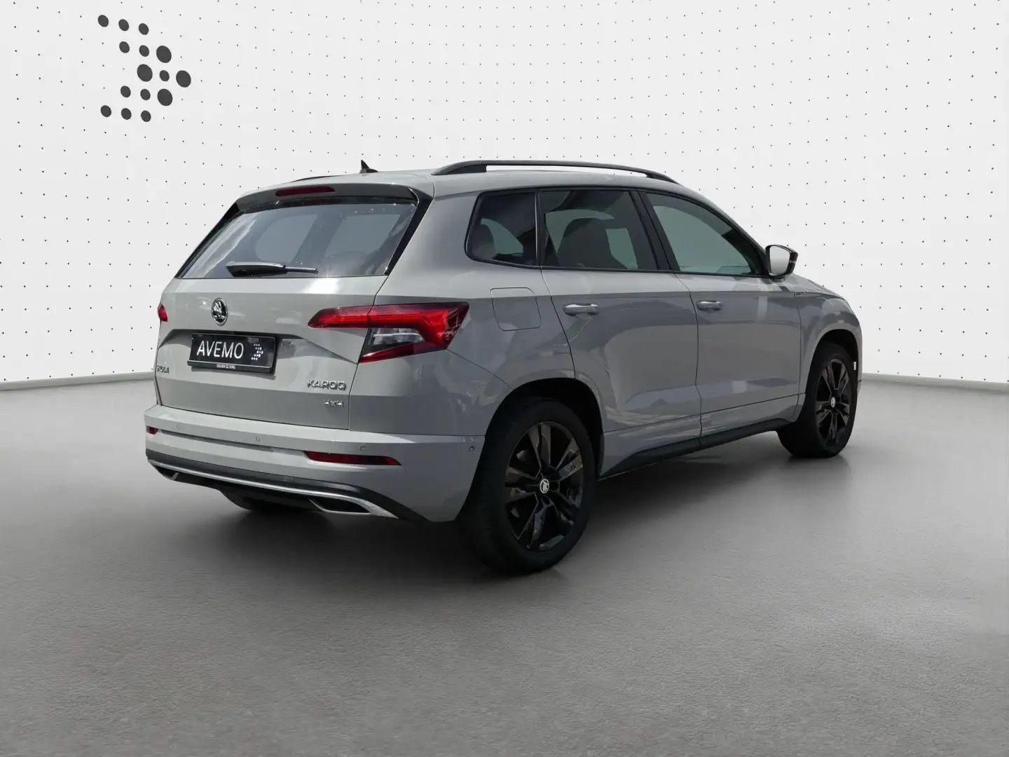 Skoda Karoq Sportline 2.0 TSI 4x4 DSG|NAV|DCC|SHZ|360° Grau - 2