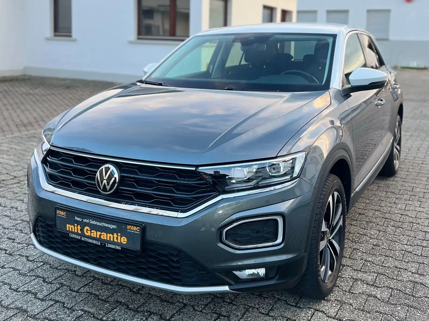 Volkswagen T-Roc United*APPLE*KAMERA*SZH Gris - 1