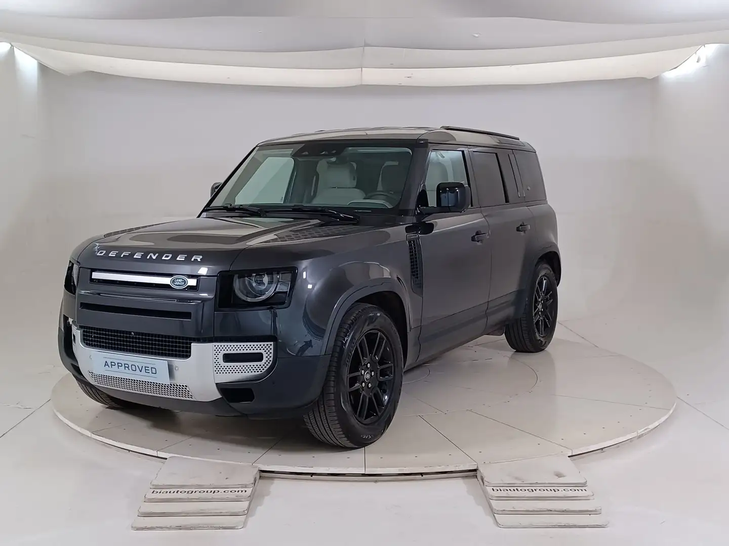 Land Rover Defender VII 2020 110 Diesel 110 3.0d i6 mhev X-Dynamic SE - 1