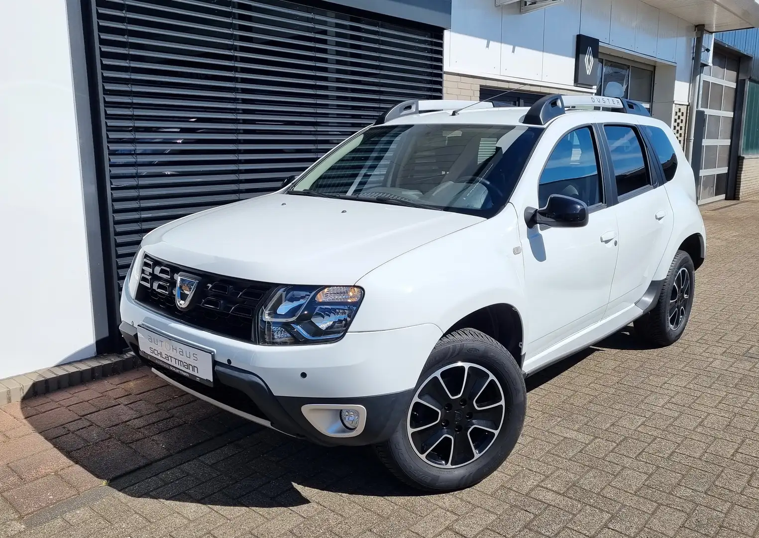 Dacia Duster I TCe 125 Black Shadow 4x2 *Navi *Kamera *Garantie Wit - 1