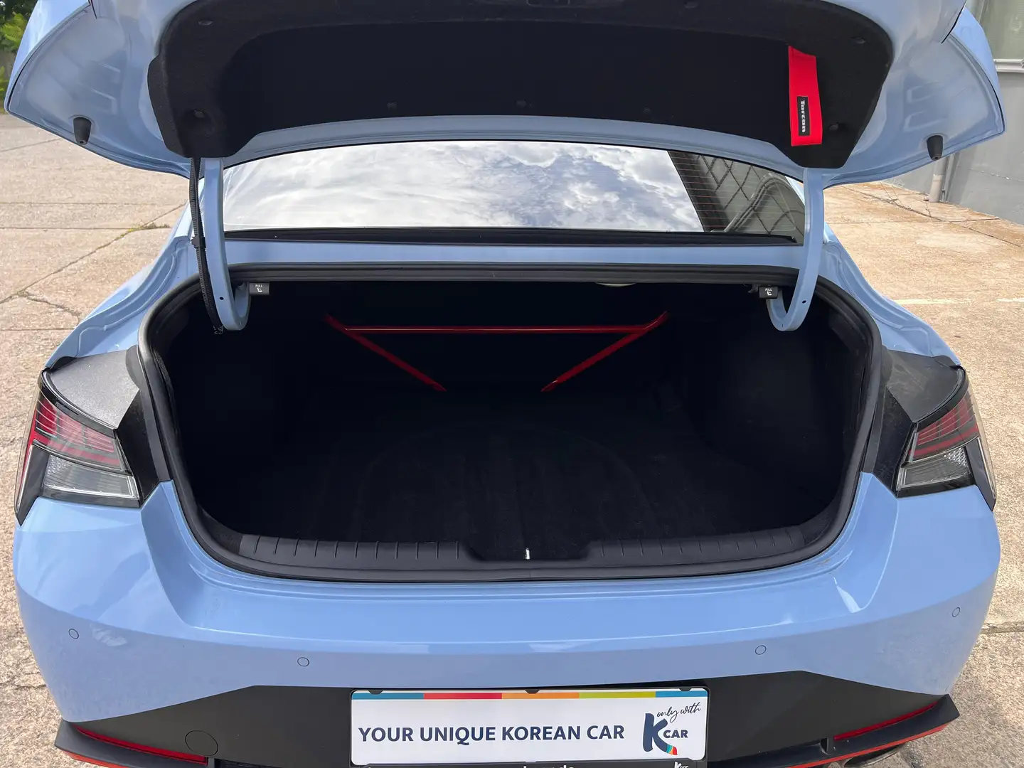 Car Image 21