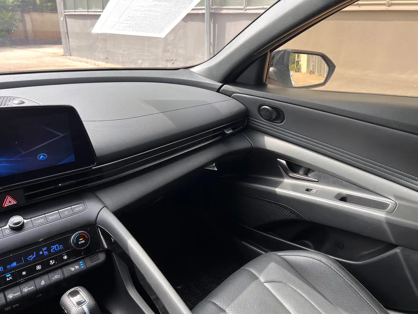 Car Image 20