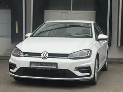 Volkswagen Golf R Line LED ACC Navi Massage Sitze PDC