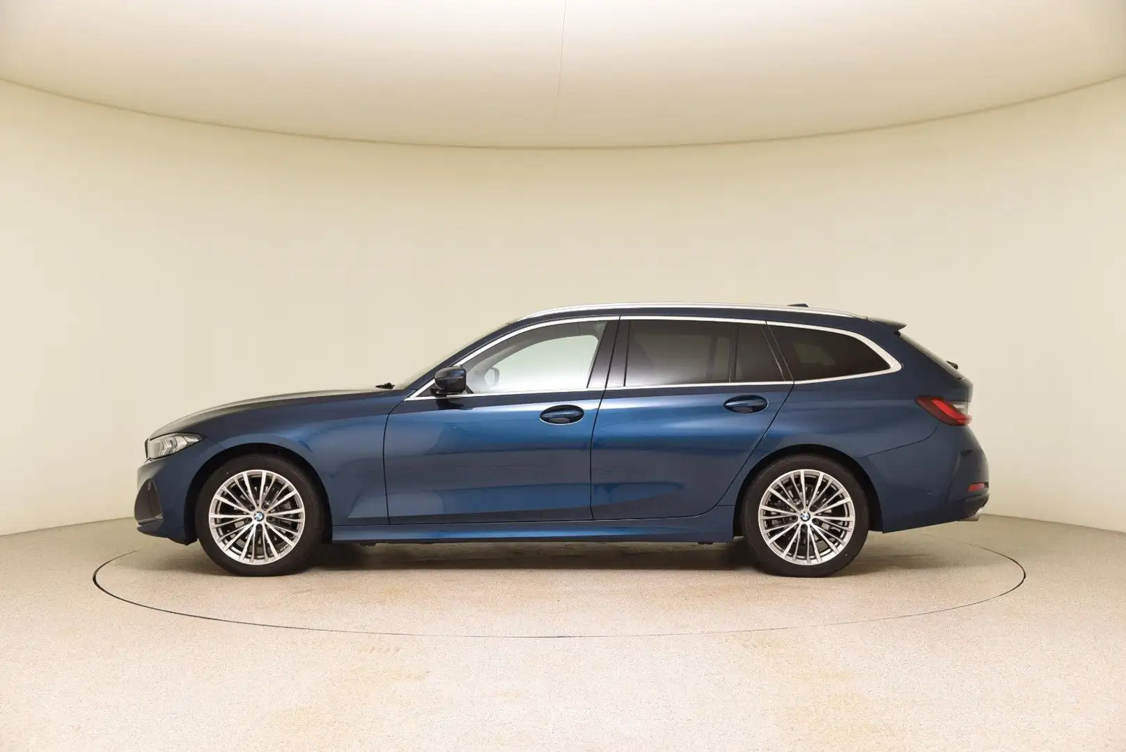 BMW 320 d Touring xDrive ACC DriveAss LED *UVP:71.850 Blau - 2