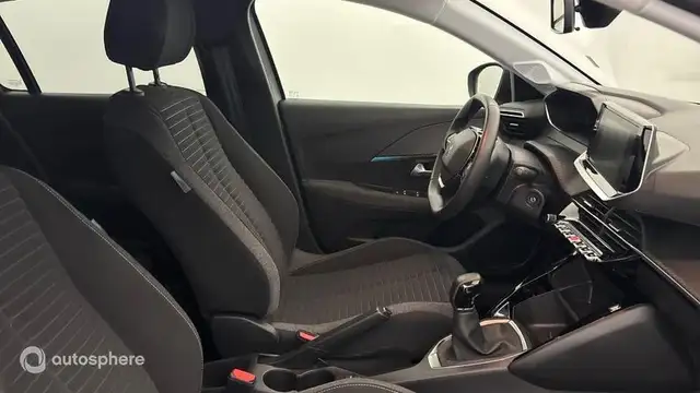 Peugeot 208 view 15